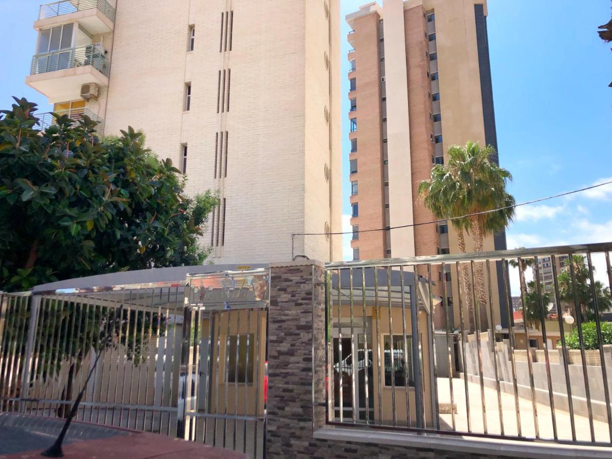 Holiday Apt Niza 10B Бенідорм Екстер'єр фото