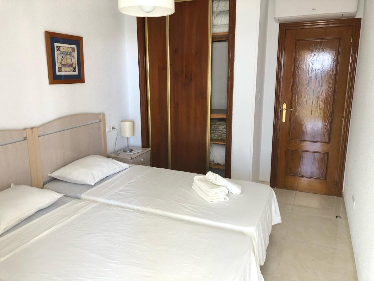 Holiday Apt Niza 10B Бенідорм Екстер'єр фото